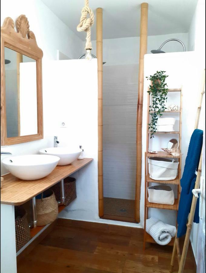 Los Ancones Apartment กอสตา เตกีสเซ ภายนอก รูปภาพ